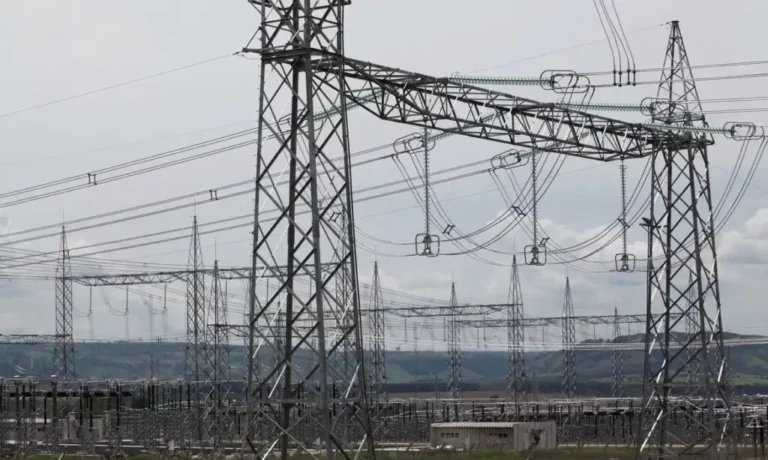 LINHAS DE TRANSMISSÃO ELETRONORTE FOTO DIVULGAÇÃO