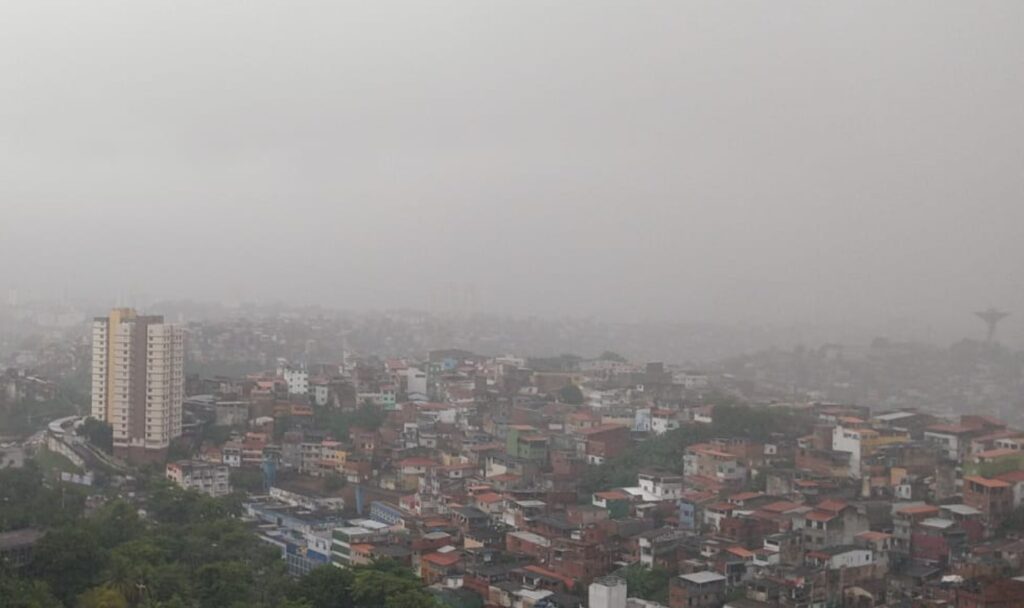 chuva em salvador