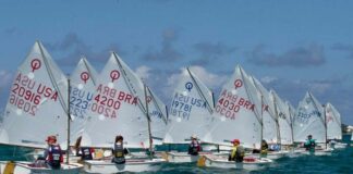 Yacht Clube Bahia Optimist foto Matias Capizzano