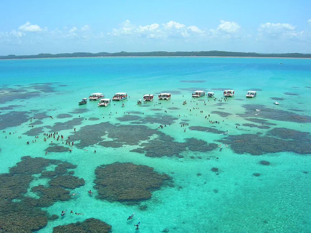 Piscinas naturais de Maragogi, no litoral de Alagoas Foto Wikimedia Commons