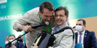 sanfoneiro gilson machado e bolsonaro