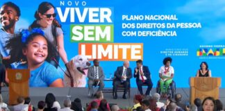 Lula no lançamento do Plano viver sem Limite