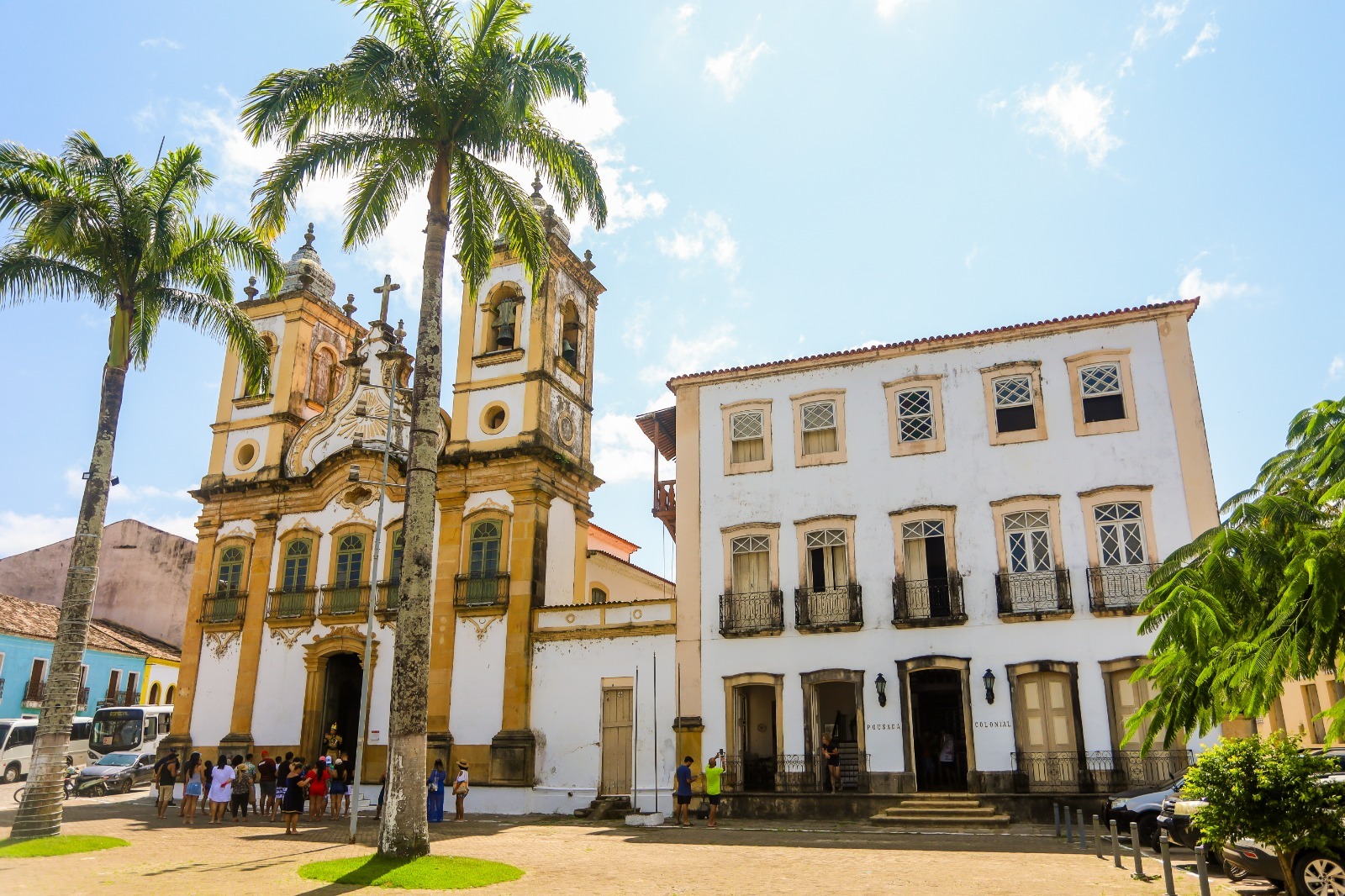 Igreja Nossa Senhora do Rosário da Corrente e, ao lado, o Paço Imperial, onde a família real ficou hospedada e que, hoje, funciona a Pousada Colonial Foto Max Carlos Setur