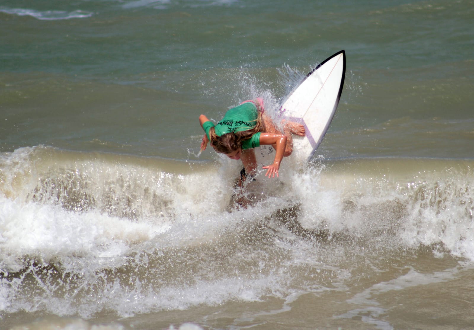 Taça Brasil de Surf em Cabedelo foto Alexandre Gondim CBSurf 