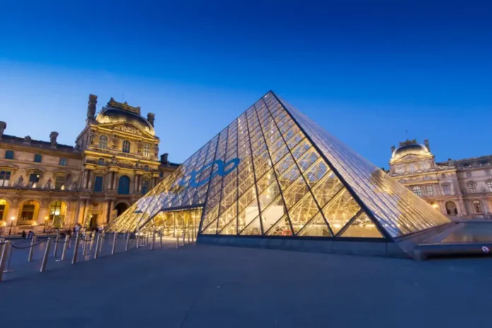 franca-guia-de-turismo-cultura-gastronomia-e-mais-museu-do-louvre-em-paris-conexao