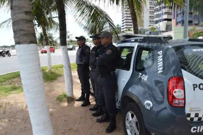 PM fazendo ronda na orla de Natal. Foto: PMRN