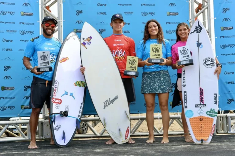 podio_finalistas_qs_taiba_pro_foto_lima_junior