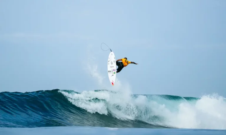 Italo ferreira FOTO WSL aaron_hughes