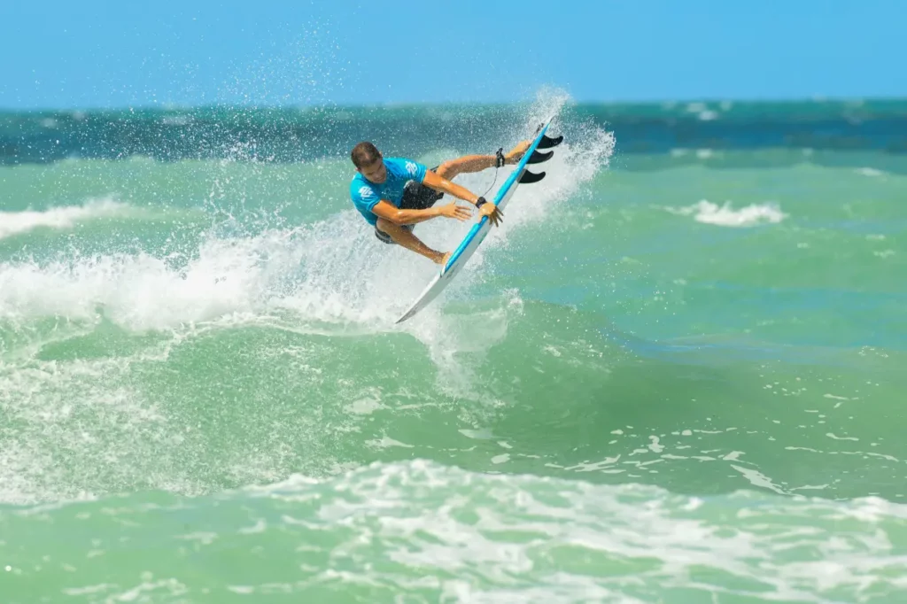Israel Junior_CircuitoBancoDoBrasilDeSurfe_Dia5_MarcioDavidPhoto0044