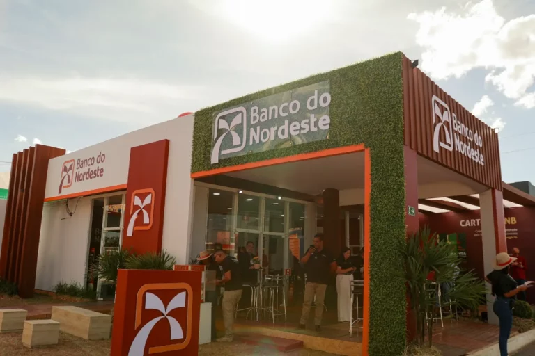 imagem da fachada do BNB em um evento