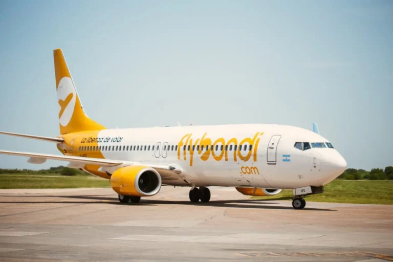 Flybondi_aviao-12