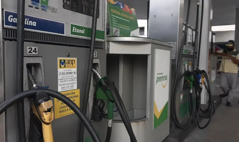 Posto de combustiveis foto Fernando Frazão