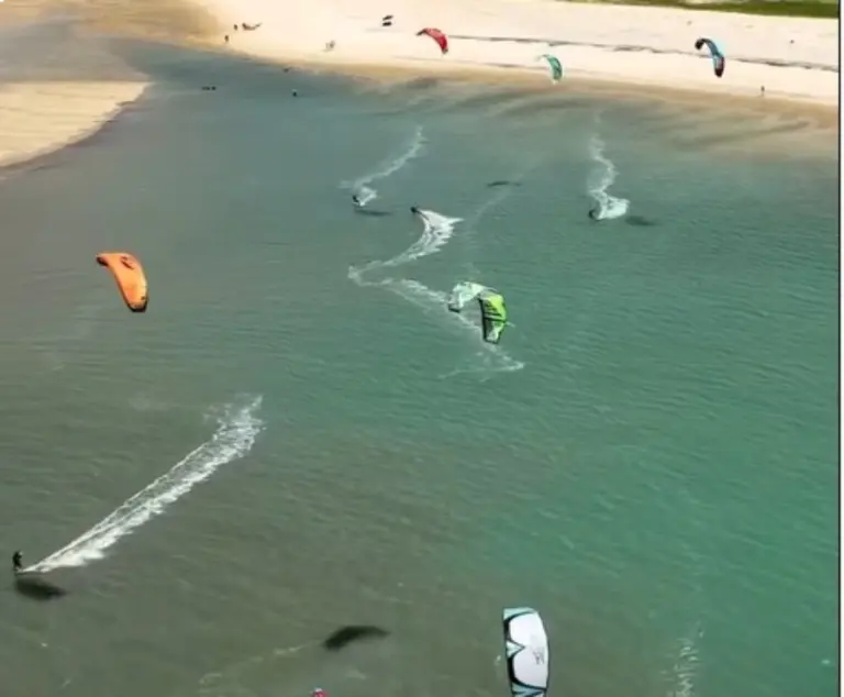 kite surf no mar