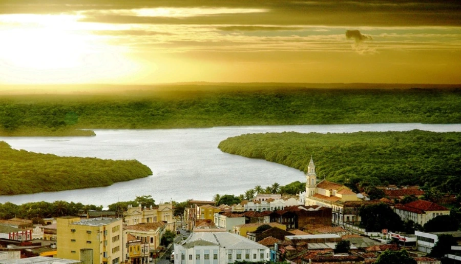pôr do sol às margens do Rio Sanhauá foto reprodução