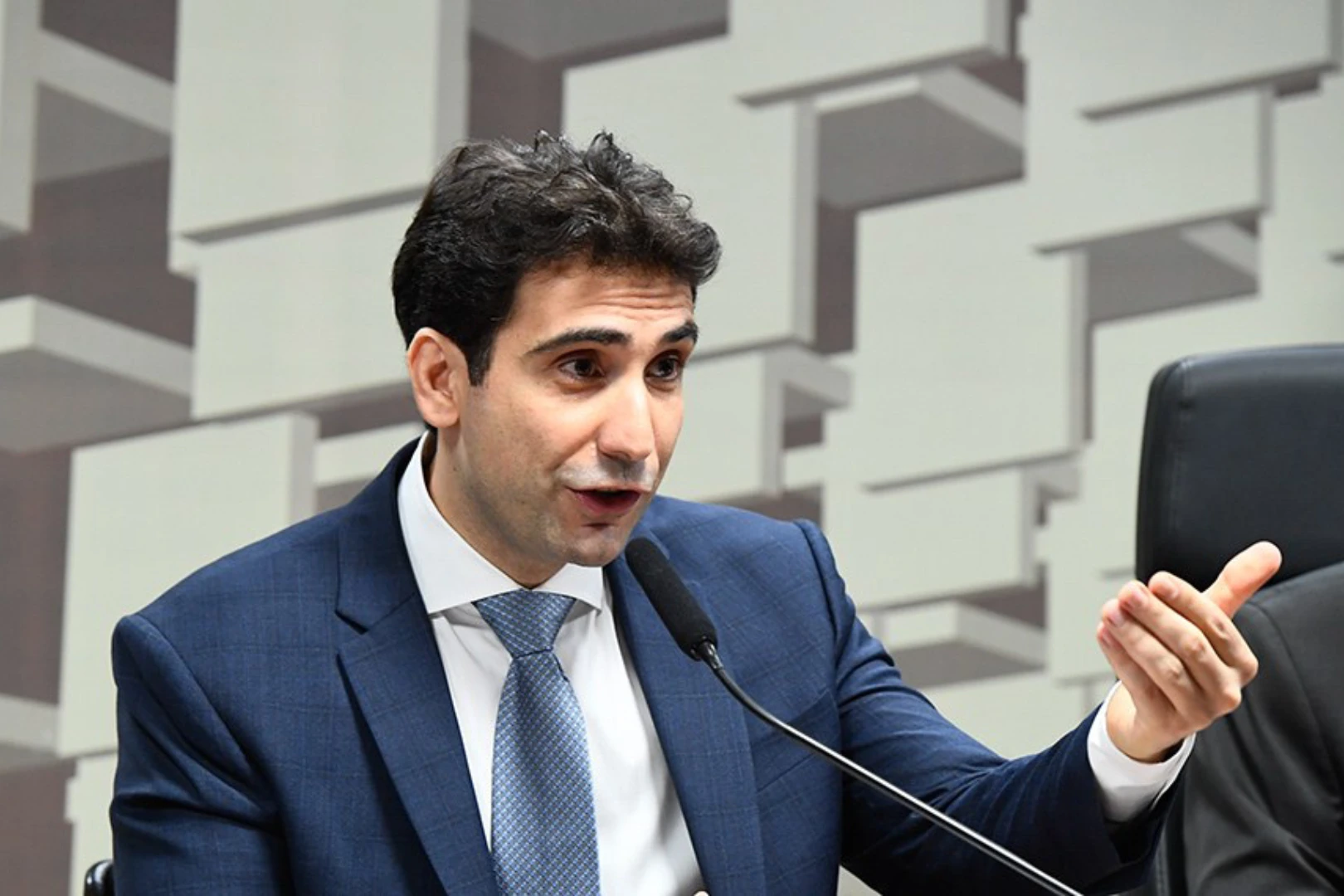 Gabriel Galípolo, presidente do Banco Central. Foto_ Roque de Sá_Agência Senado Fonte_ Agência Senado
