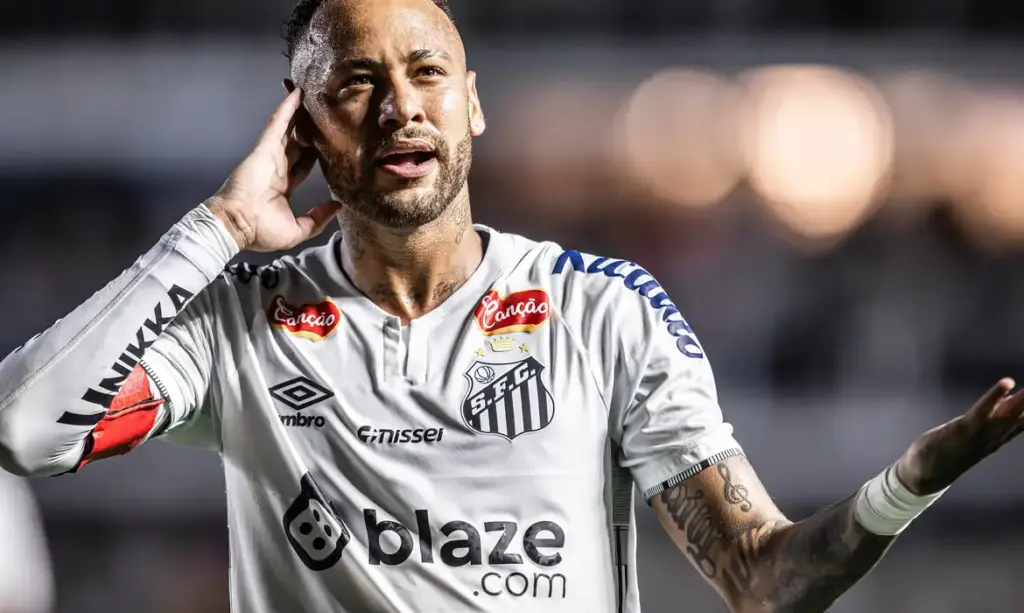 Neymar com a camisa do Santos. Foto: Raul Baretta/ Santos FC.