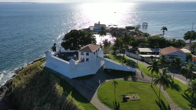 vista aerea de forte em Salvador