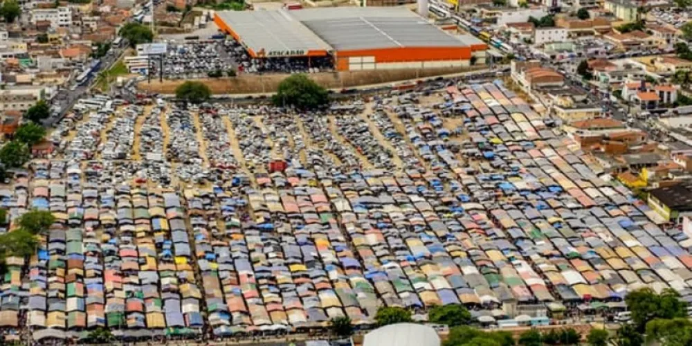 foto aerea da feira de caruaru