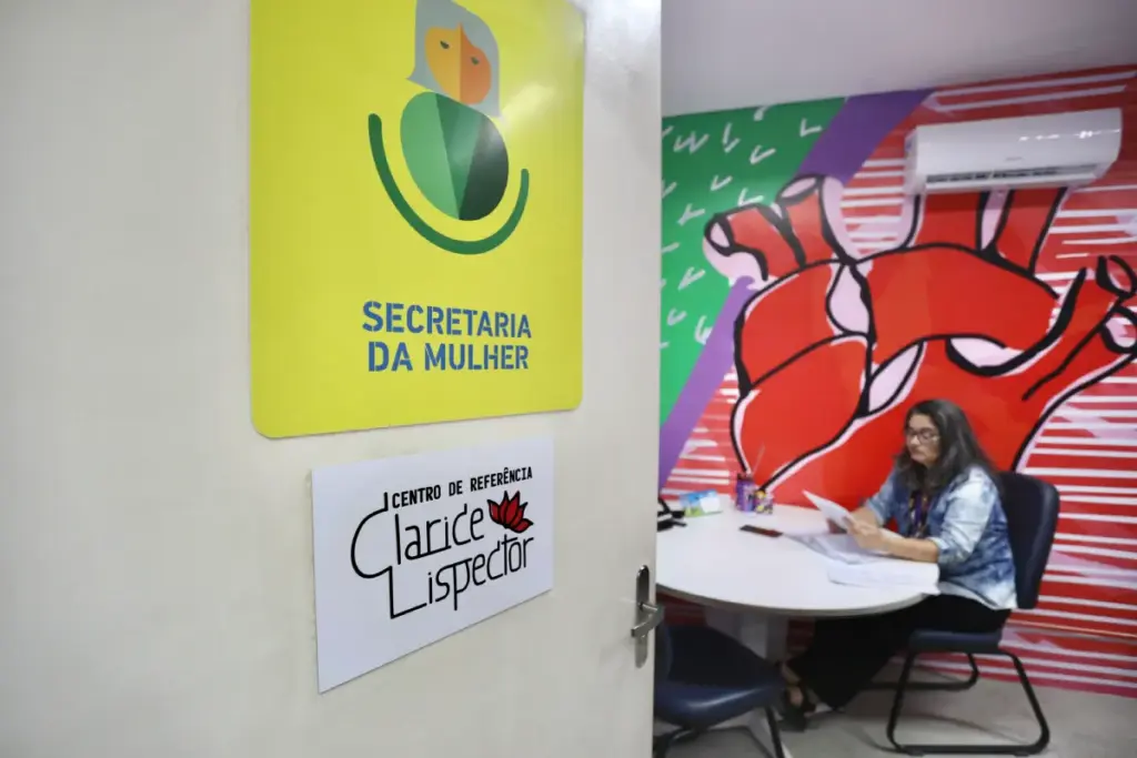 Sala da Mulher - Compaz Dom Helder - Foto_ Hélia Scheppa