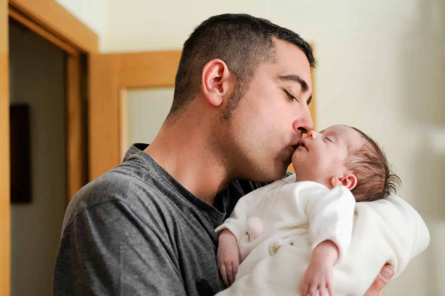 Pai e bebê. Foto_ Freepik