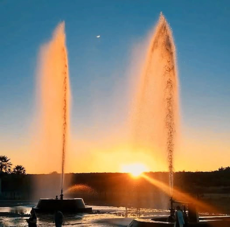 Lindo registro do Por do Sol no Poço Violeto por Foto @iasmynnadia