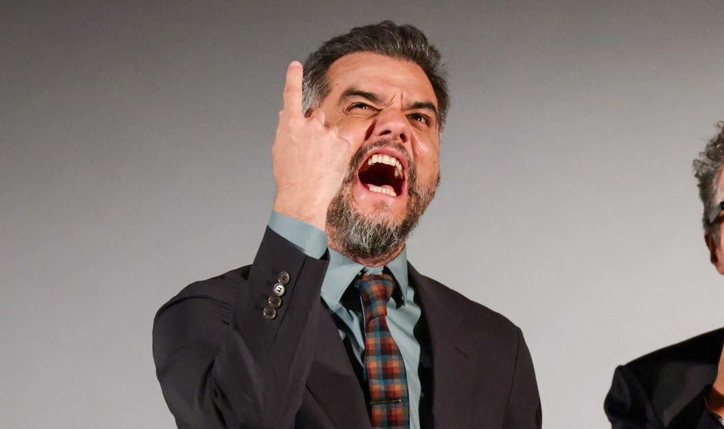 Wagner Moura em premiação foto divulgação