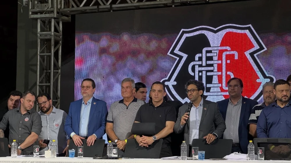 Votação da SAF do Santa Cruz. Foto: SCFC