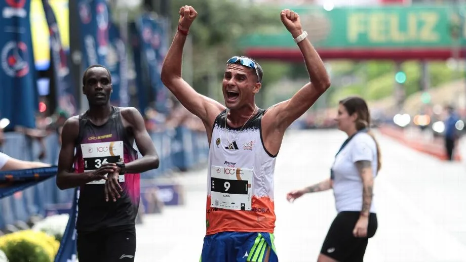 Baiano Fábio Jesus no Pódio foto Peter Leone Ofotografico Gazeta Press