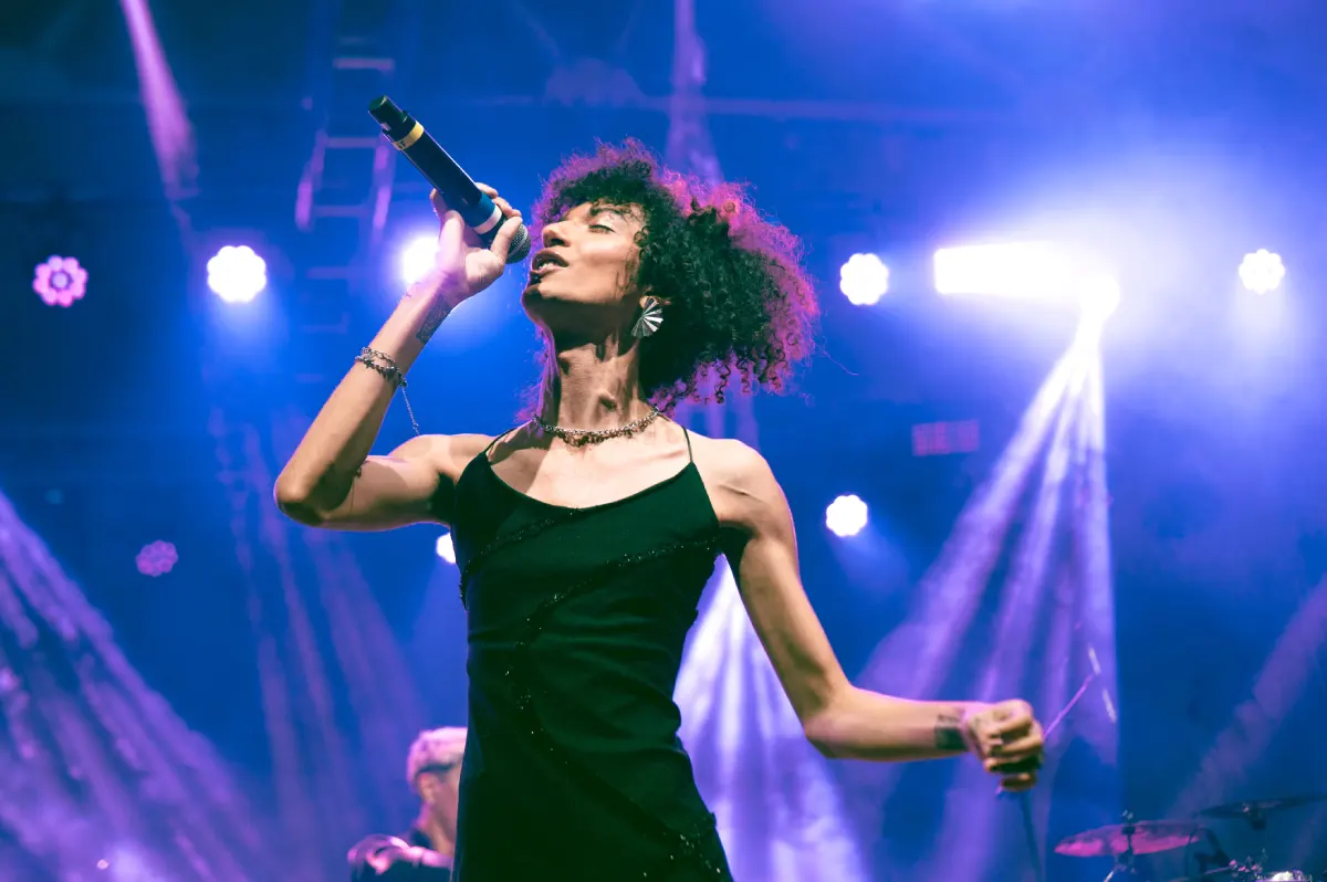 Mumutante @SEUZEDASFOTOS - CONTRATAQUE ESTAÇÃO DAS ARTES