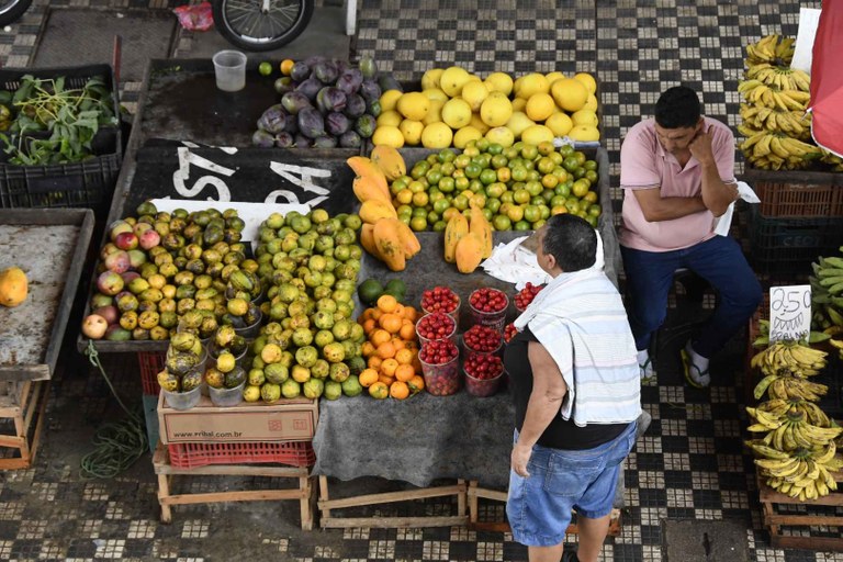 Feira livre. Foto: Roberto Guedes/A União