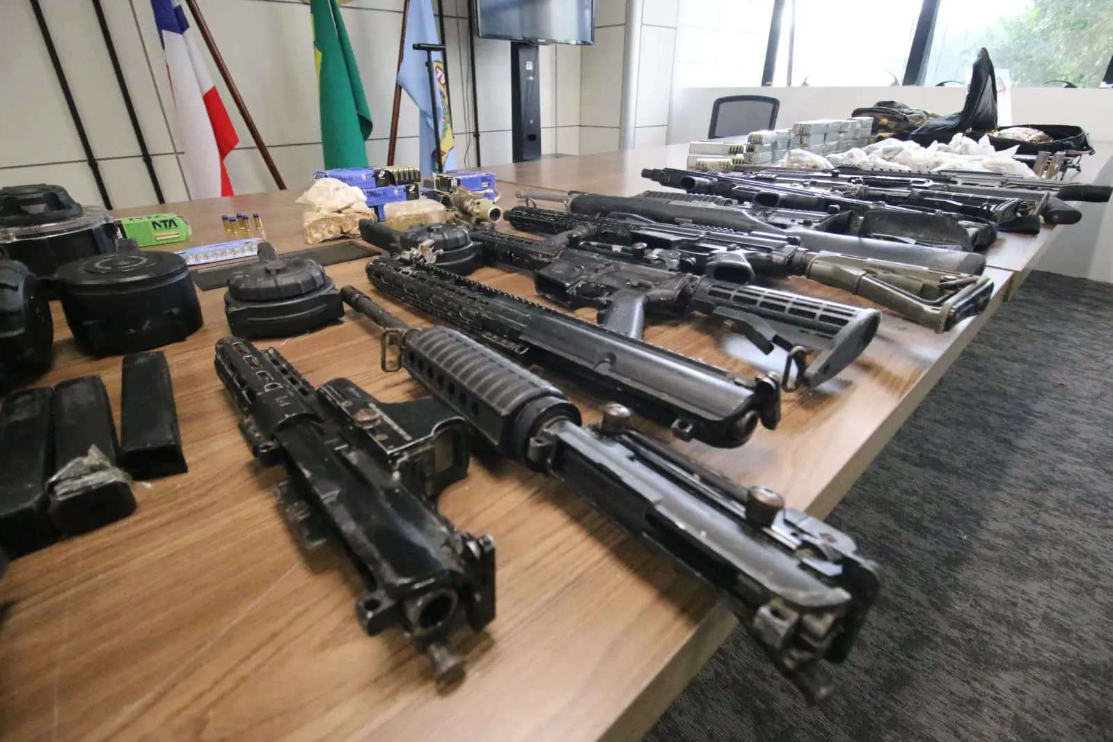 Apreensão de armas na Bahia. Foto: Reprodução