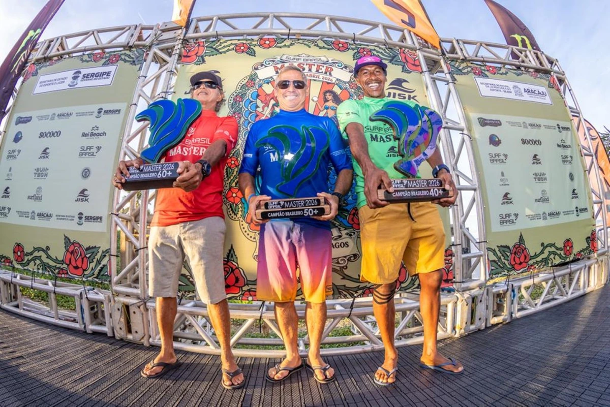 CAMPEÕES BRASILEIROS DE SURF MASTER