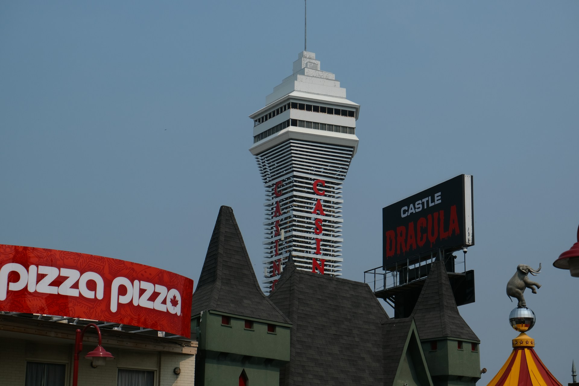 canadá [Foto de Anil Baki Durmus em unsplash.com]