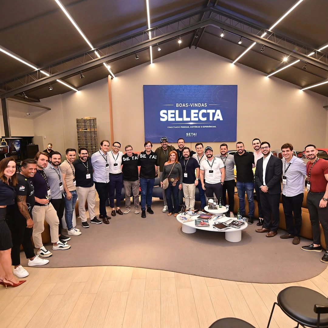 empresarios-de-Recife-reunidos-no-showroom-Setai