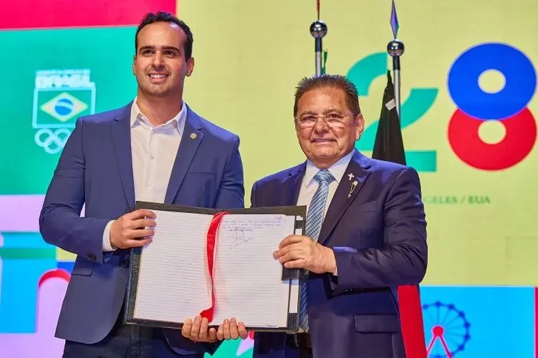 Lucas Ribeiro e Adriano Galdino