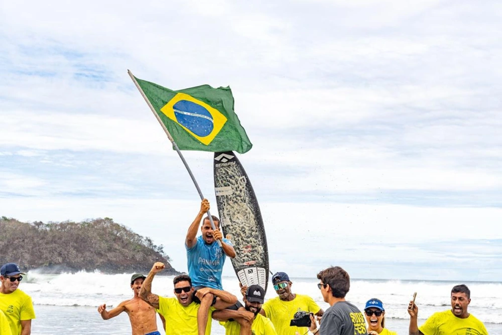 Douglas Silva Foto Klitin PASA 