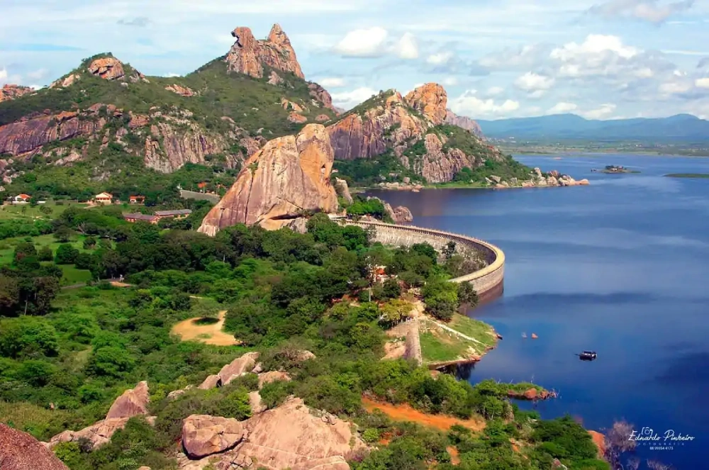Ecoturismo e Turismo de Aventura em Quixadá Foto Ednardo Pinheiro