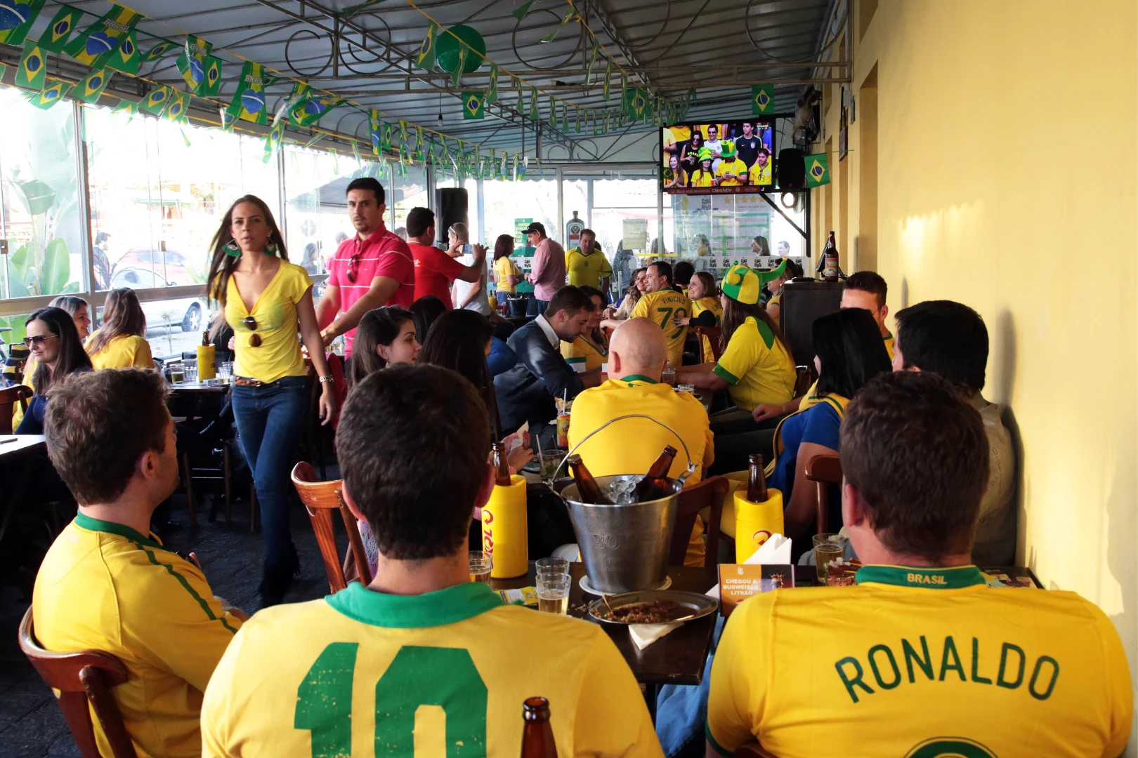 Jogo do Brasil no bar. Foto_ Foto_ Jaelson Lucas_SMCS