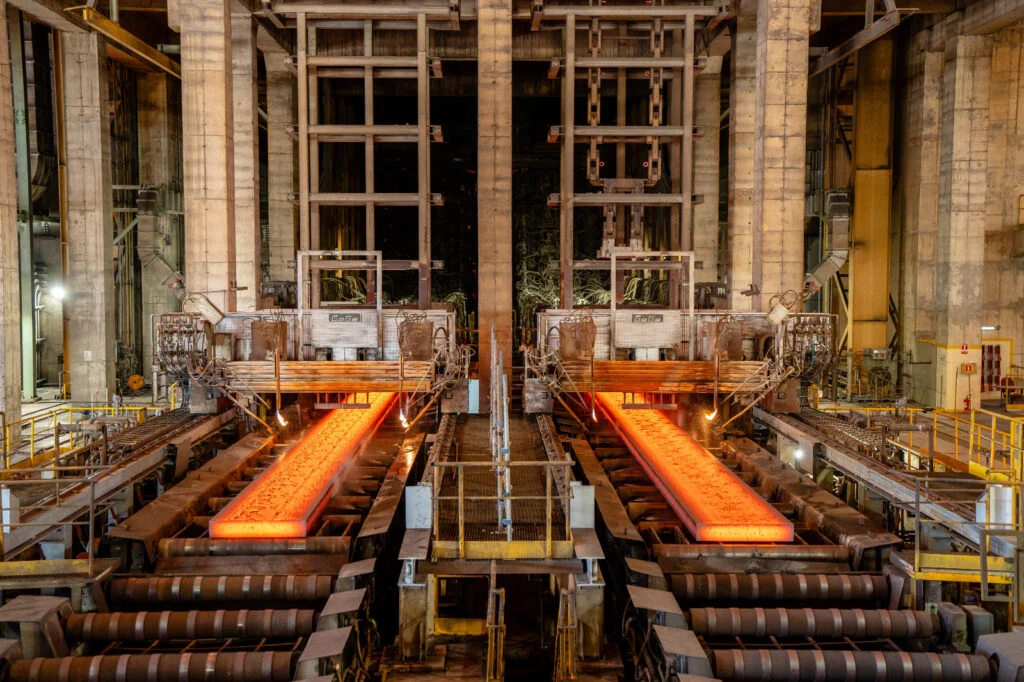 Processo de produção de aço na ArcelorMittal Pecém Foto Divulgação