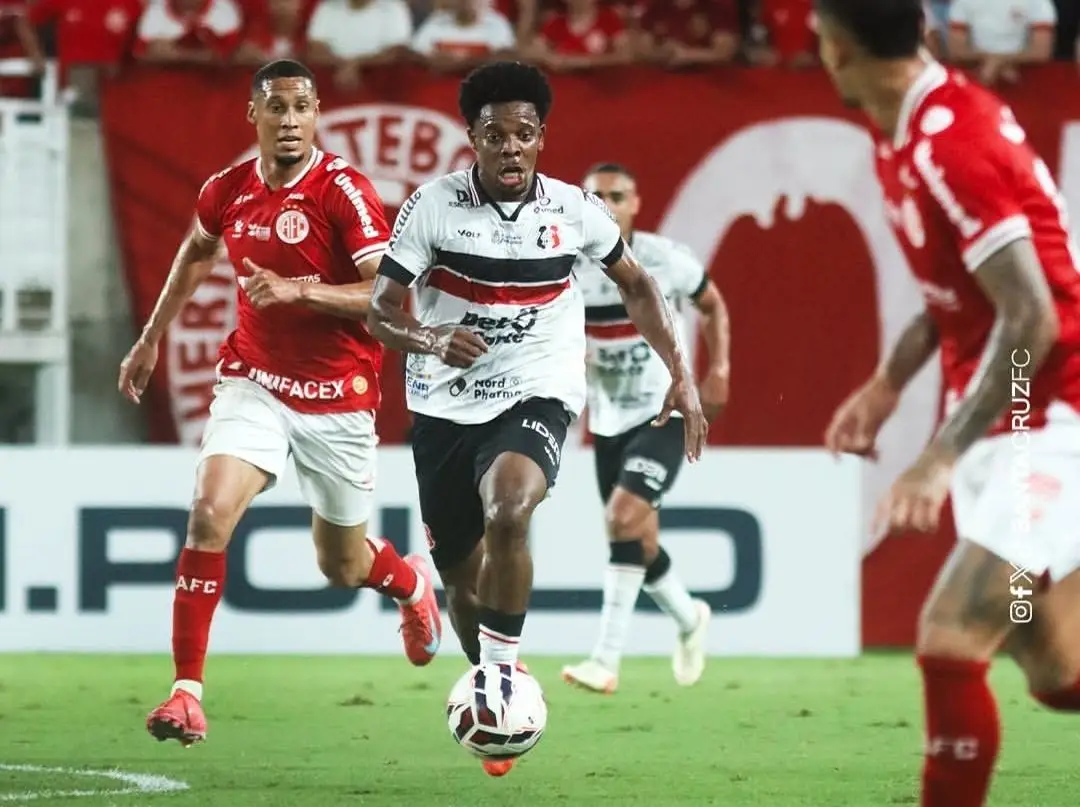 Santa Cruz em campo na Série C foto Santa Cruz