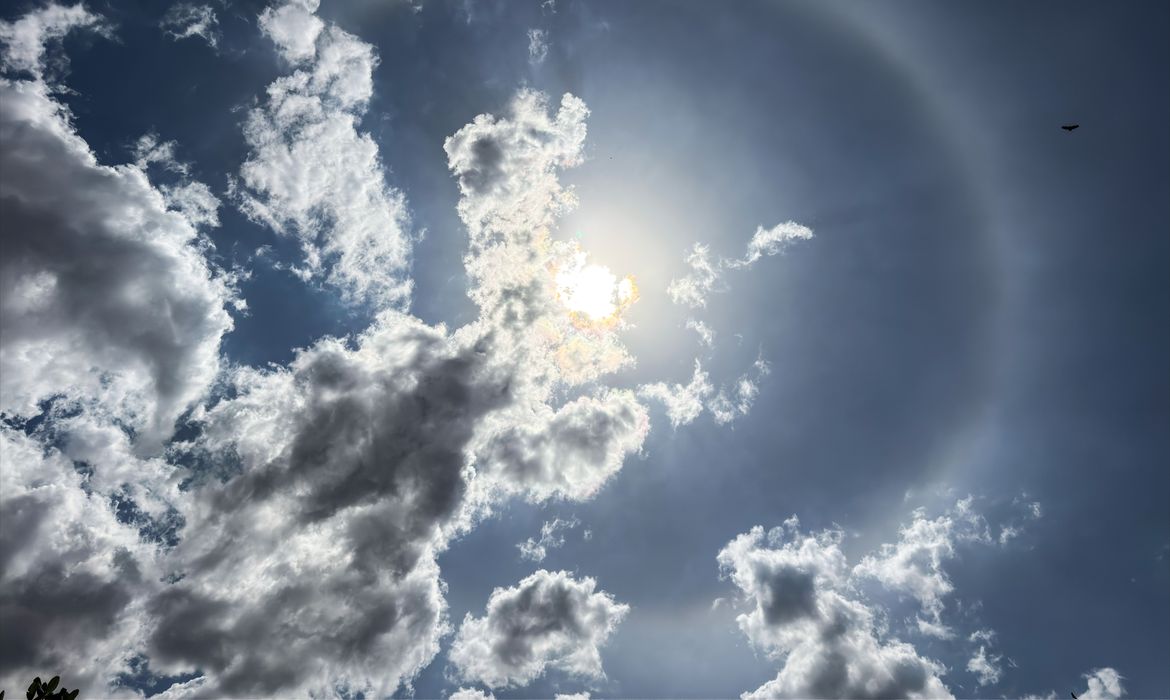 Halo Solar. Foto: © Rafa Neddermeyer/Agência Brasil