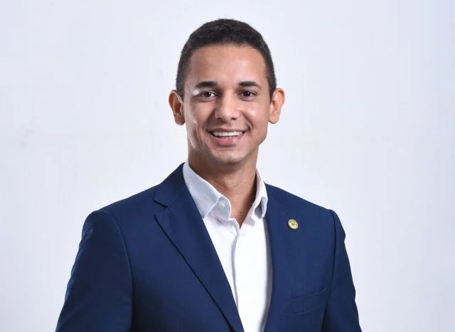 Prefeito Allyson Bezerra Foto Celio Duarte