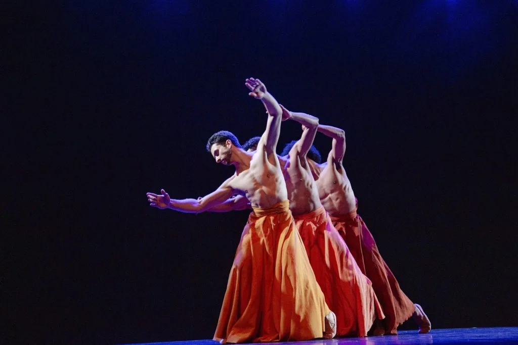X Bienal Internacional de Dança do Ceará - OBRA FOUR SEASONS FOR-THREE-FOTO-Luis Miguel Pinheiro Medina